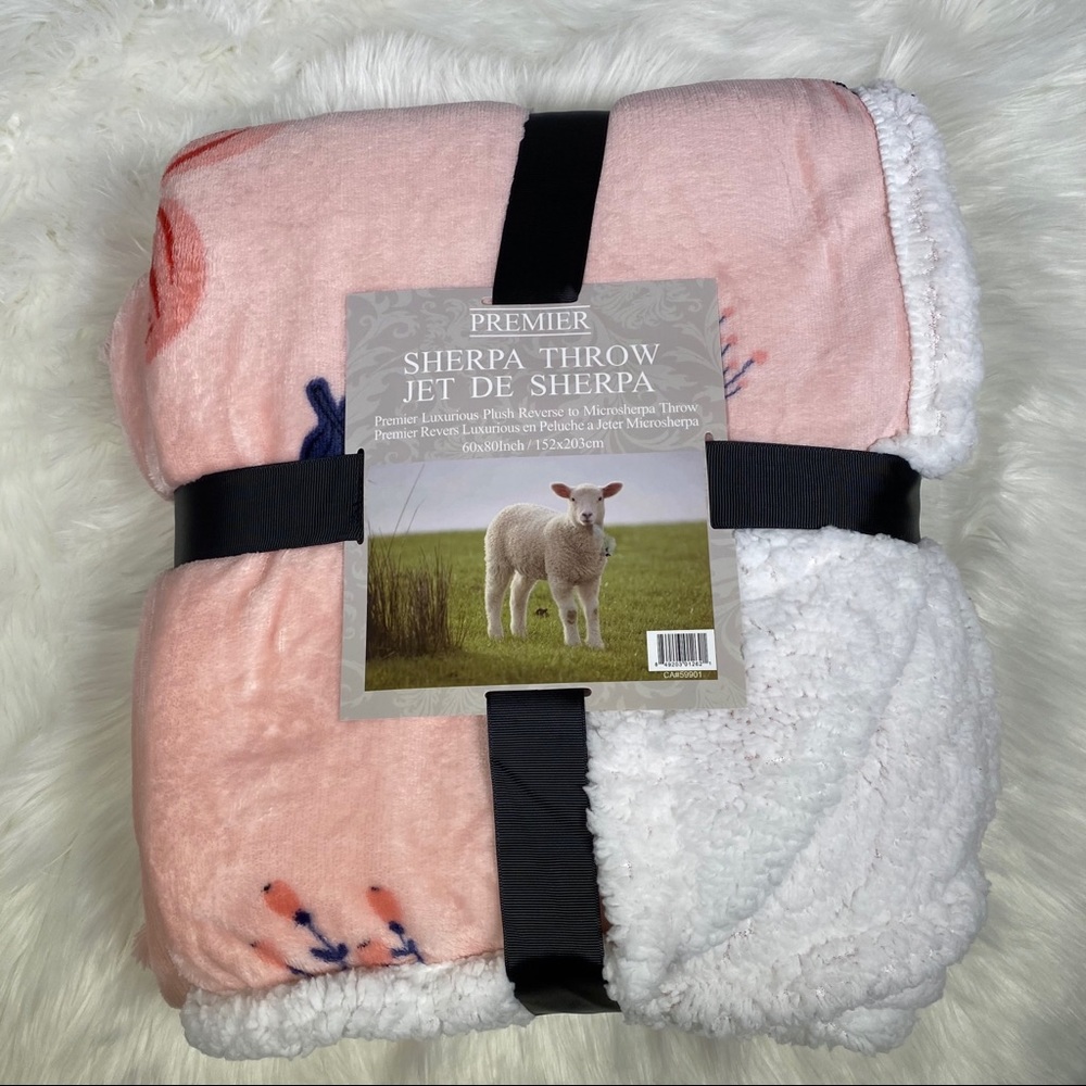 ✨SALE✨Love You Floral Micromink Sherpa Throw - Picture 1 of 3